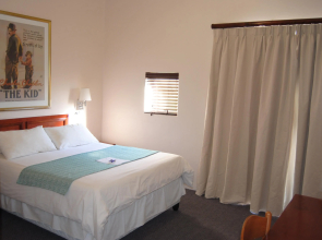 Broadway Guesthouse