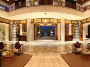 Le Meridien Shimei Bay Beach Resort & Spa