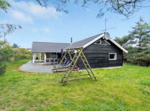 "Albina" - 650m from the sea in NW Jutland