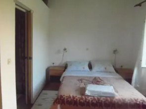 House Lopar (899)