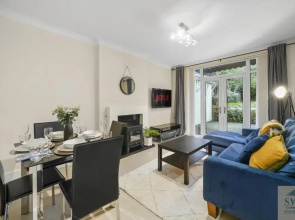 Stays with Bels Short Lets Serviced Accommodation Nottingham contractors & Leisure up to 7 guests