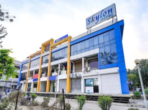 FabHotel Skylon