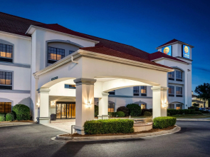 Spark by Hilton Savannah Airport