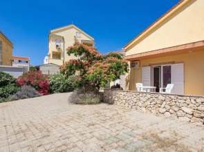 Amazing Apartment in Novalja With Wifi and 1 Bedrooms