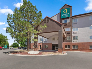 Quality Inn & Suites Denver International Airport