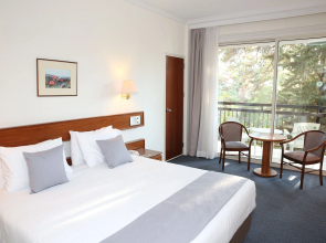 Forest Park Hotel