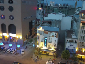 Nice Hue Hotel