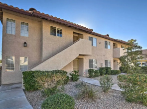 Seasonal Pool & Spa: Las Vegas Pad, 11 Mi to Strip