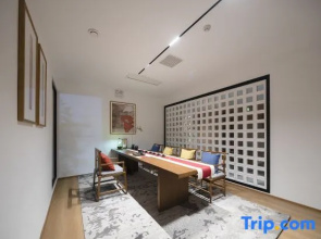QIANNA HOTEL (Zhengzhou Shangdu Road Fangte Branch)
