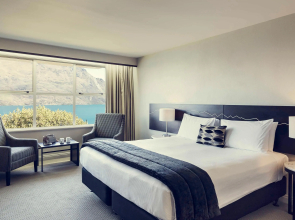 Mercure Queenstown Resort