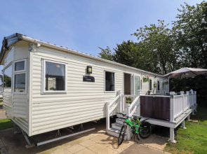 25 Kingfisher Court