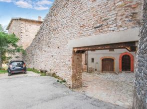 Beautiful Home in Caldarola With Wifi and 3 Bedrooms