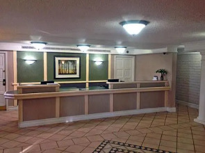 La Quinta Inn Houston Baytown West