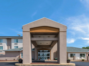 Sleep Inn & Suites Port Clinton