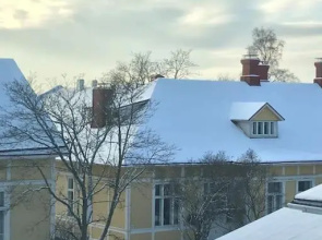 Hanko bright studio close to the marina