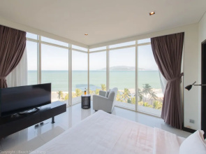 iBeach Seaview Centre Apartment
