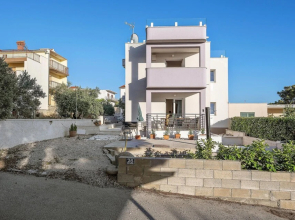 Stunning Home in Primosten With Jacuzzi, 4 Bedrooms and Wifi