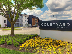 Courtyard By Marriott Lexington South/hamburg Place
