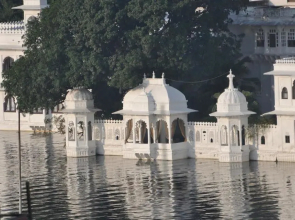 Bhanwar Villas