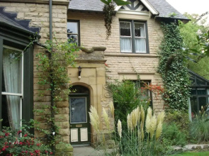 The Briary Hotel - Guest House