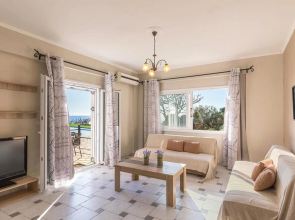 Luxus Ferienwohnung in Pelekas Strand mit Pool adonis