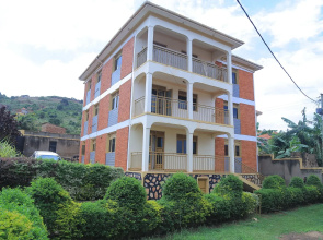 Floben Apartments