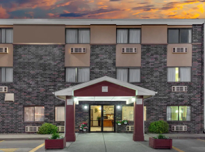 Super 8 Motel - Evansville East