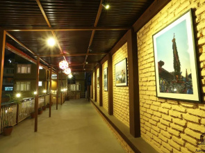 Aarya Chaitya Inn