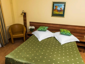 Hotel Lyra