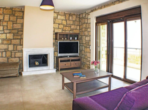 Stunning Home in Heraklion With Wifi and 3 Bedrooms