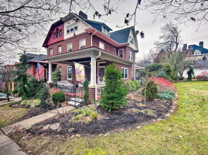 Spacious Reading Home w/ Patio - 2 Miles to Pagoda