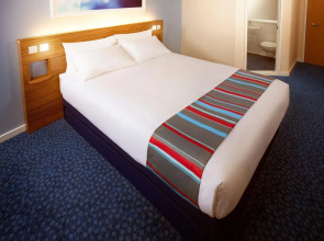 go2 Dundee Camperdown Hotel