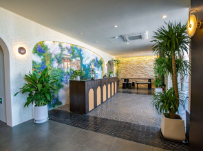 Bay Four Seasons Castle Hotel