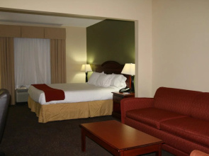 Holiday Inn Express and Suites Greenville by IHG