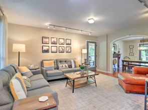 Creekside Brevard Home < 1 Mi to Downtown!