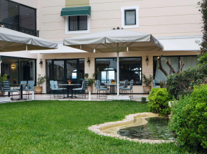 Отель Ramada by Wyndham, Athens Club Attica Riviera