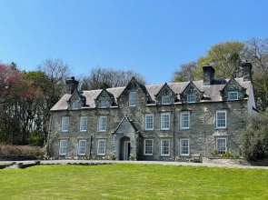 The Cottage at Noyadd Trefawr - Grade II*