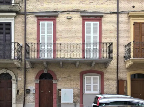 Casa Chiara in Centro con Corte Privata