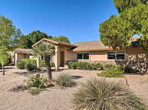 2 Mi to Dtwn: Mesa Home w/ Yard & Pool