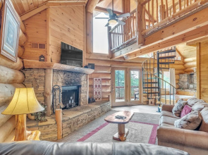Stunning Views - Amazing Mountain Views 2 Bedroom Cabin by Heavenly Views Resort