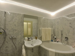 Residenza dEpoca Torre Dei Lari