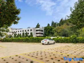 Luxi Qixi Bieyuan Homestay (Alu Ancient Cave Branch)