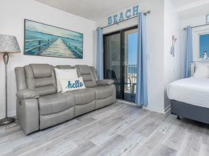 Royal Gulf Beach & Racquet Club 5302 1 Bedroom Condo