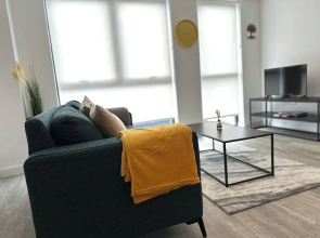 Sleeps 4 Central Ensuite - Cityview & Parking
