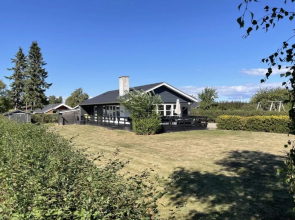 "Elvina" - 200m from the sea in SE Jutland