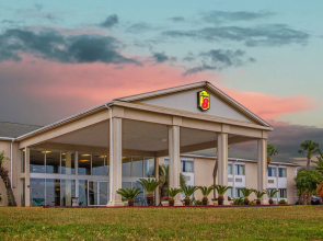 Super 8 Biloxi