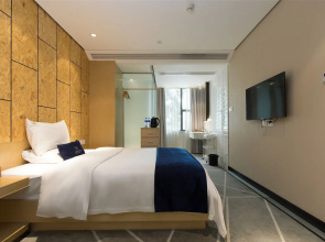 Arrivee Hotel