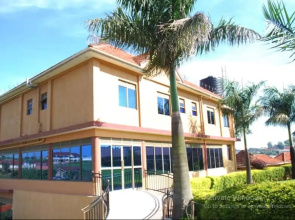 New Palm Royal Hotel