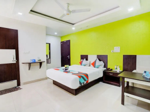 FabHotel Chirom Palace
