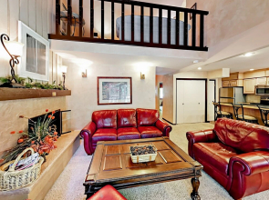 4562 Streamside Circle E Duplex Unit A 3 Bedrooms 3 Bathrooms Duplex
